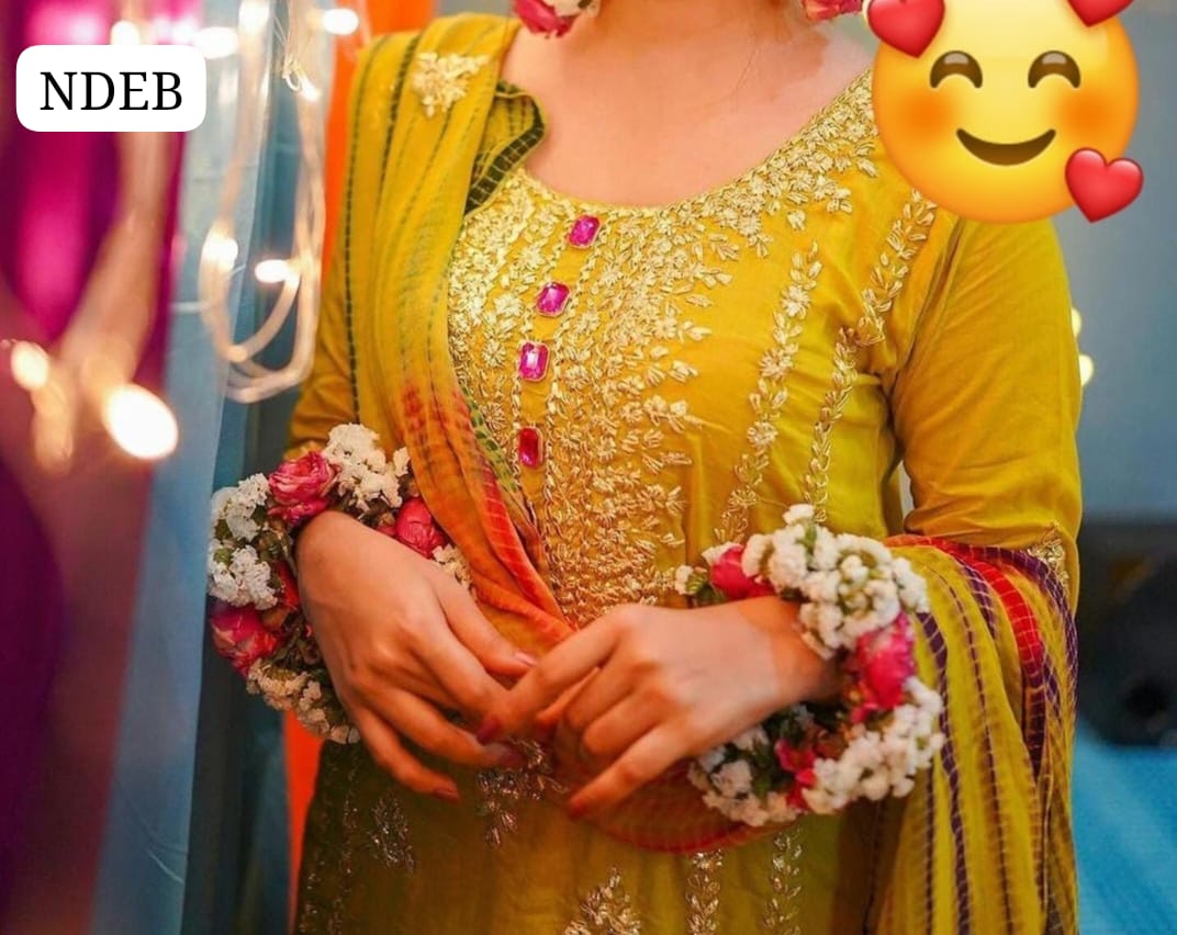 Pure Lawn 100/100 Hande Made Gota Gala Bail Qurta Style Neat Work Shirt With Gota Embroidery Chiffon Crush Tei & Dei Dupatta And Plain Lawn Trouser 3Pc Dress