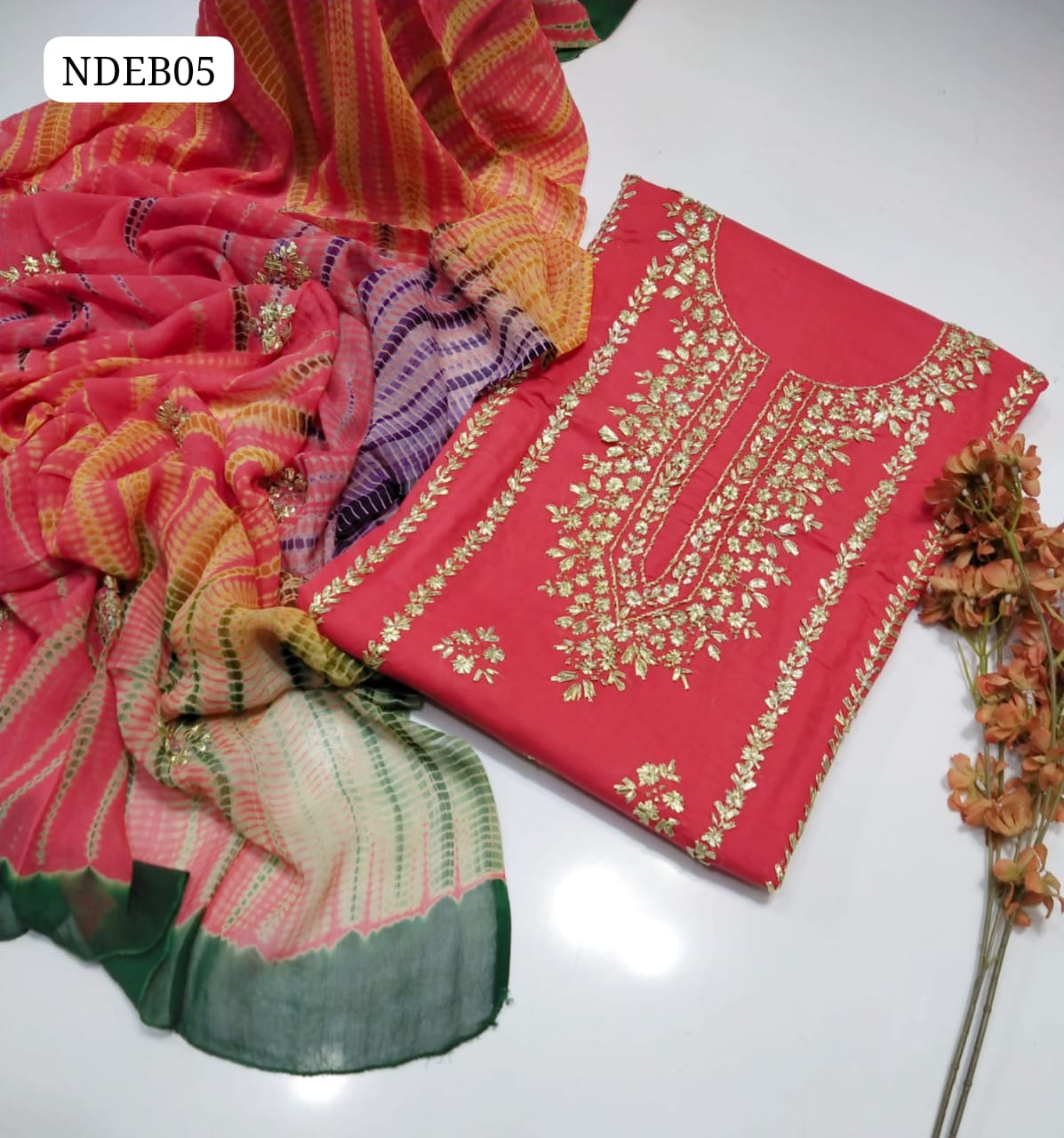 Pure Lawn 100/100 Hande Made Gota Gala Bail Qurta Style Neat Work Shirt With Gota Embroidery Chiffon Crush Tei & Dei Dupatta And Plain Lawn Trouser 3Pc Dress