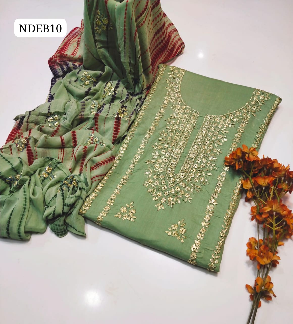 Pure Lawn 100/100 Hande Made Gota Gala Bail Qurta Style Neat Work Shirt With Gota Embroidery Chiffon Crush Tei & Dei Dupatta And Plain Lawn Trouser 3Pc Dress