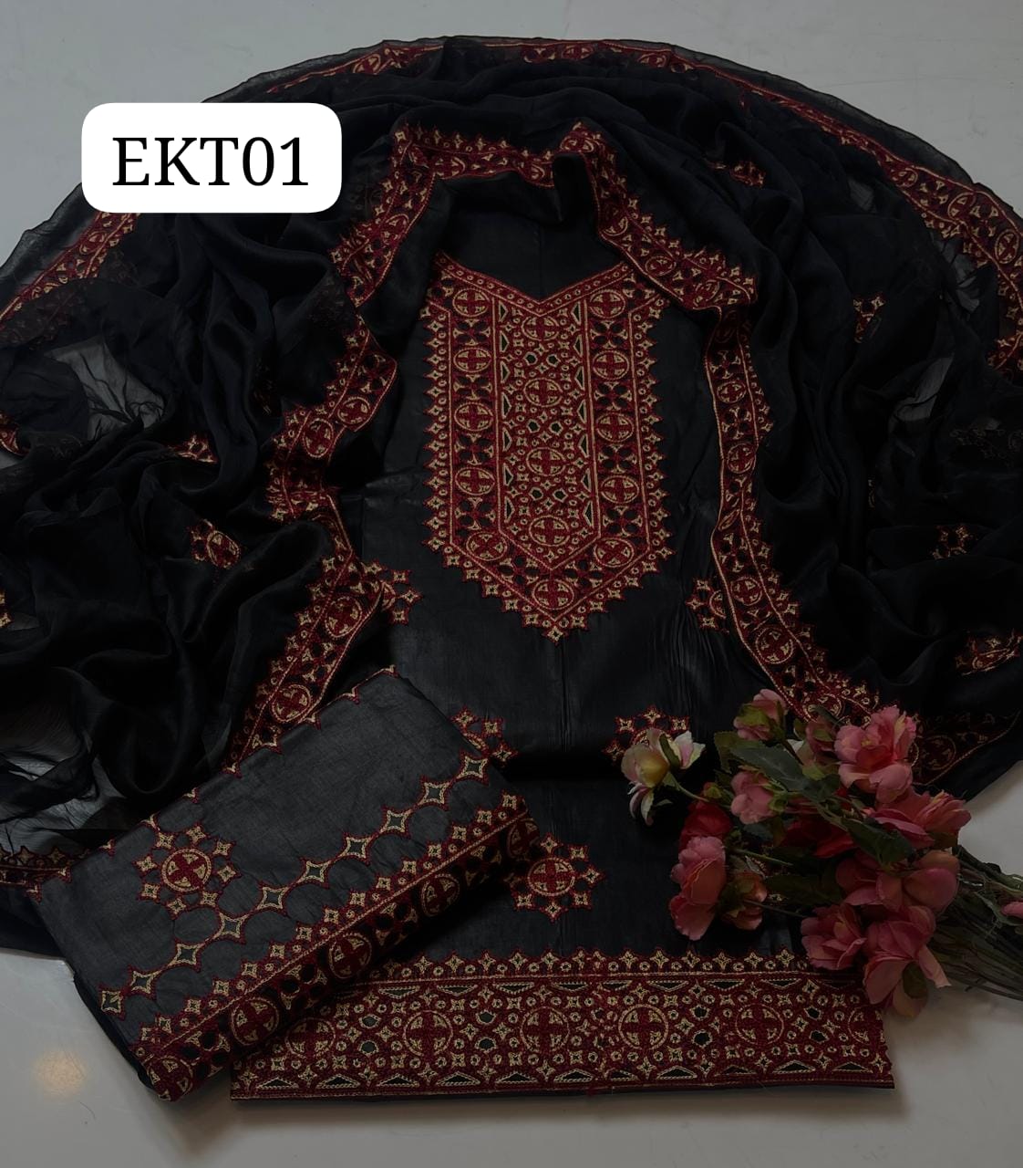 COMPUTER AARI SINDHI EMBROIDERY ON SOFT LAWN  SHIRT, EMBROIDERED TROUSER WITH CHIFFON DUPPATTA 4 SIDES EMBROIDERED... 3PC SUIT
