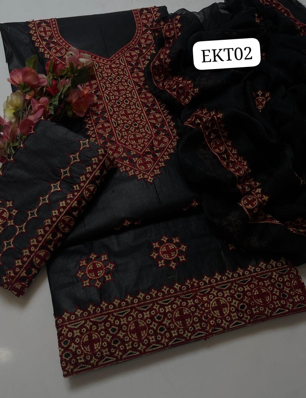 COMPUTER AARI SINDHI EMBROIDERY ON SOFT LAWN  SHIRT, EMBROIDERED TROUSER WITH CHIFFON DUPPATTA 4 SIDES EMBROIDERED... 3PC SUIT