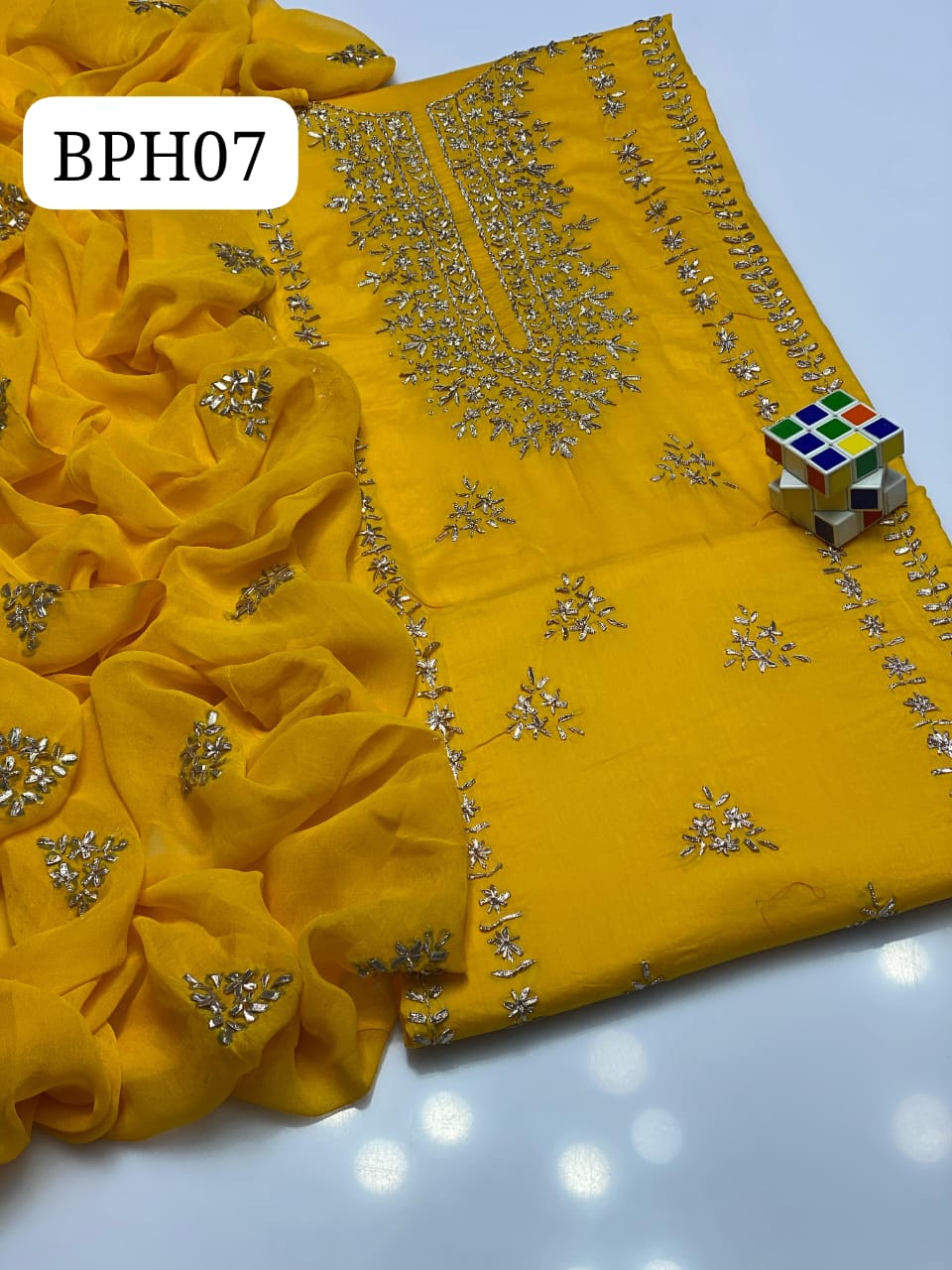 Stuff Lawn GTM Bareeza lawn LCD Gotta Panel Embroidery Shirt And Chifon LCD Gotta WPrk Dupatta With Plain Trouser 3PC Dress
