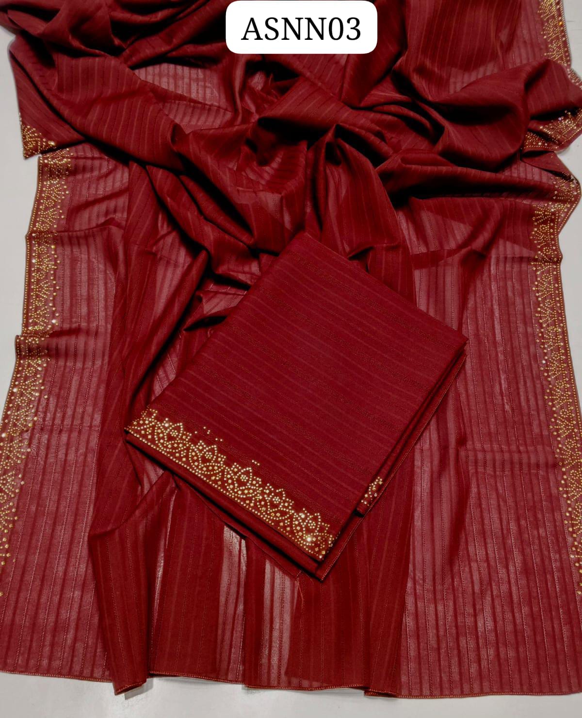Stuff Swiss Lawn Elegant And Beautiful Swiss Lawn Stone & Tarkashi Work Chaddar