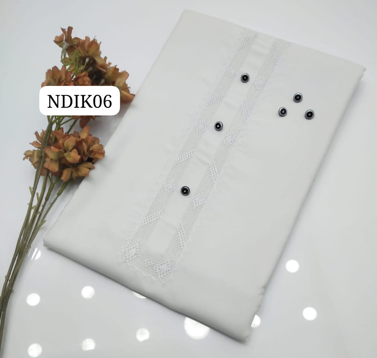 Hand Embroidery Takashi Gala Neat work  Stuff soft washing wear fine Premium Quality... With 8 Button 🎁 ..