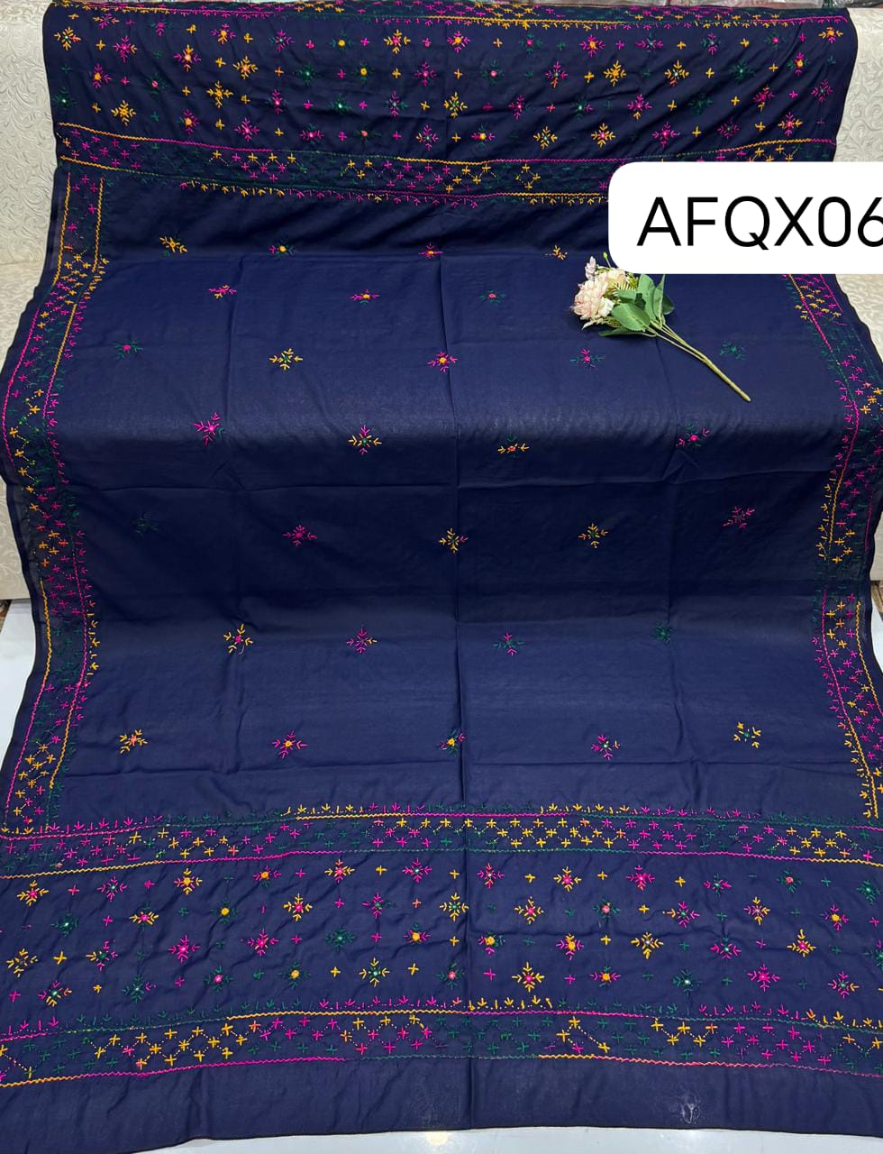 Stuff Swiss Lawn Chawal Shisha Jaal 4 Sided Border  With original Mirror heavy work  beautifull Chaddar Latest Artical💫