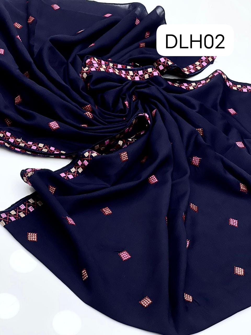 STuff Swiss Lawn Fabric Elegant And Beautiful Machine Embroidery Chaddar