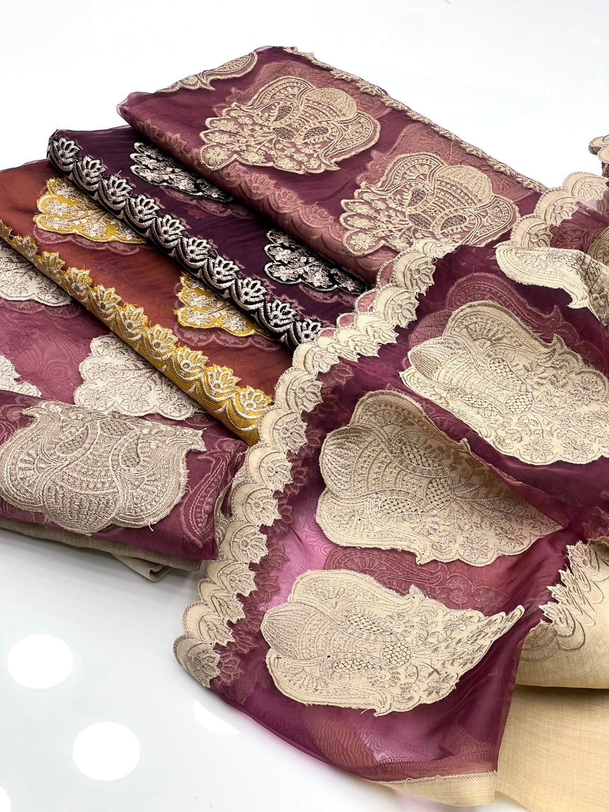 Pashmina Shawl Elegant And Beautiful Machine Cut Work With Machine Embroidery Shawl Excellent Quality Pashmina