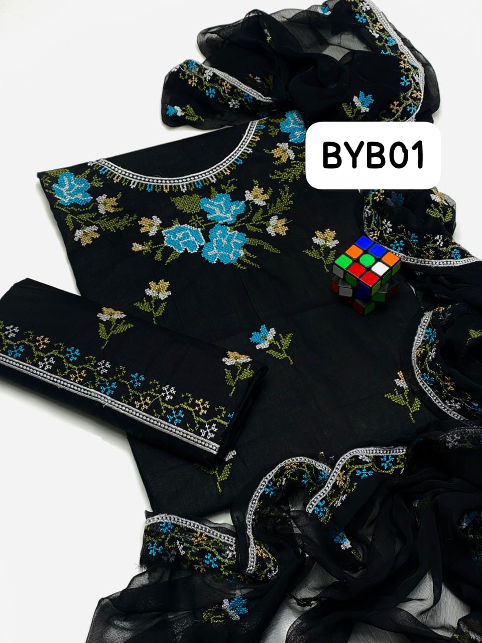 Stuff Cotton Cross Stich Front Full Gala Daman Embroidery Shirt And Embroidery TROUSER With Chiffon Beautiful Embroidery Dupatta 3PC Dress